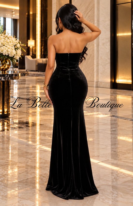 Midnight Elegance Velvet Maxi Dress – Sexy Halter Neck High Slit Evening