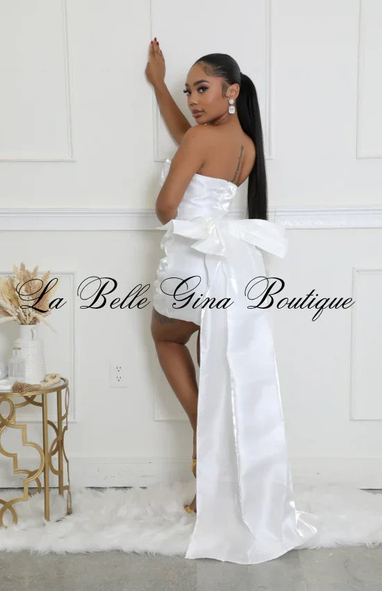 White Satin Bow-Back Mini Dress – Strapless Luxury Prom & Birthday Outfit | La Belle Gina Boutique
