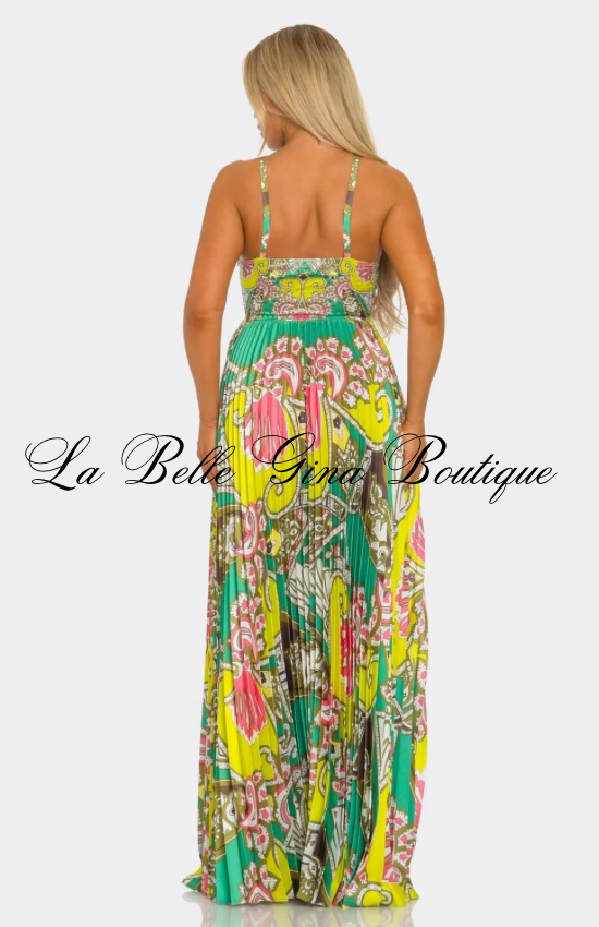 Luxury Printed Pleated Halter Maxi Dress – Resort Vacation Flowing Summer Dress for Women