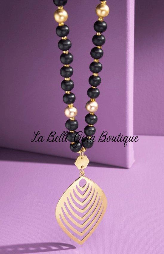 June Beaded leaf pendant Necklace-Black - La Belle Gina Boutique